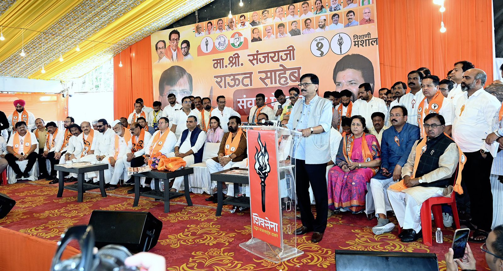नाशिकला पुनर्वैभव प्राप्त करून देण्यासाठी वसंत गितेंना विधानसभेत पाठवा - खा. राऊत
