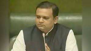 विधानसभा अध्यक्ष राहुल नार्वेकर यांनी घेतला ''हा''  मोठा निर्णय, बजावली निष्पक्ष भूमिका