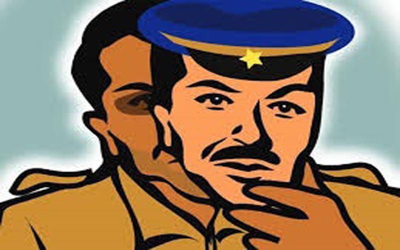 तोतया पोलीस अधिकार्‍याकडून पत्नीला जिवे ठार मारण्याची धमकी