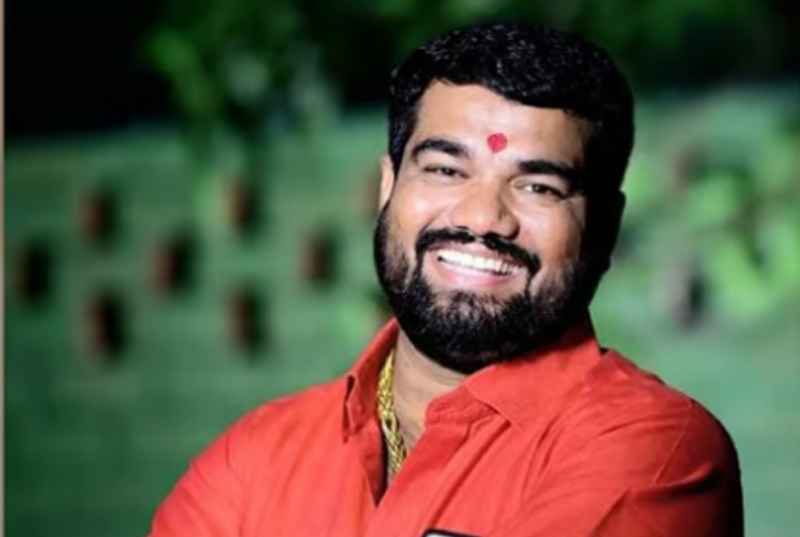 वैभव देवरेने हॉटेल व्यावसायिकाकडे मागितली २५ लाखांची खंडणी