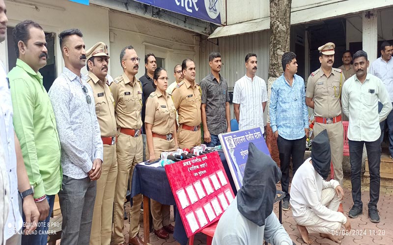इंदिरानगर व अंबड पोलिसांची मोठी कामगिरी! चेनस्नॅचिंगचे 14 गुन्हे उघडकीस , 
