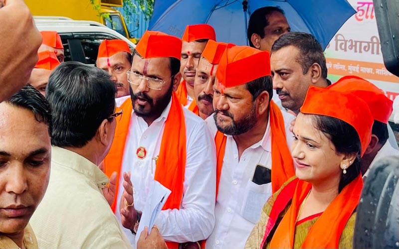 उद्योगांवर श्वेतपत्रिका का निघत नाही; वडेट्टीवार यांचा सरकारला प्रश्न