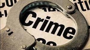 Nashik : गुन्हे शाखेच्या कार्यालयात खासगी सावकाराच्या पत्नीचा गोंधळ; महिला पोलिसाची गच्ची पकडली आणि...
