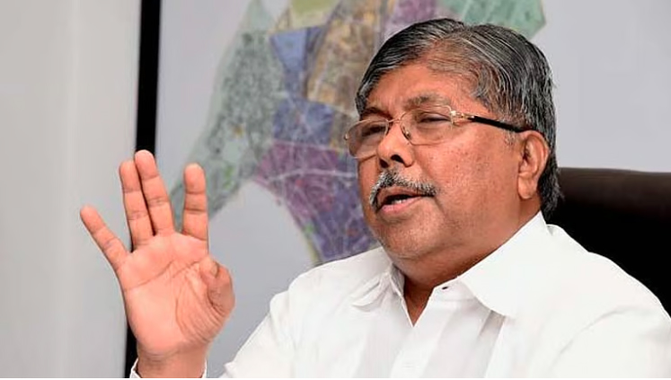 Ashok Kharat  :  चंद्रकांत पाटलांना मुख्यमंत्री व्हायचं होतं, अशोक खरातकडून...; 'हर्षवर्धन सपकाळ' यांचा खळबळजनक दावा