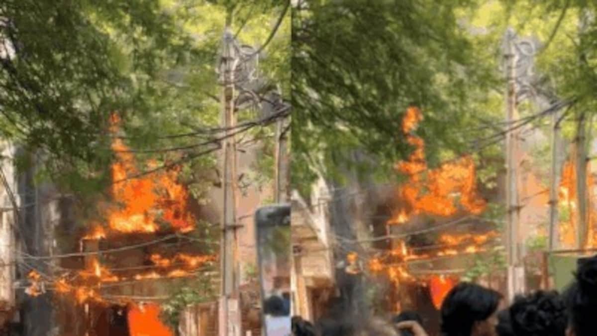 आगीचा थरार ! बाथरूम उघडताच समोर आलं अंगावर काटा आणणारं दृश्य