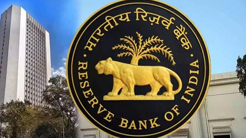 RBI च्या निर्णयानंतर गुंतवणूकदारांना मोठा फटका ! 'या' क्षेत्रात घसरण