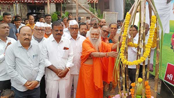 कोटमगाव येथे शारदीय नवरात्र उत्सवाला घटस्थापनेच्या पूजनाने सुरुवात